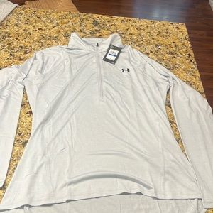NWT XL light gray under armour tech 1/2 zip twist